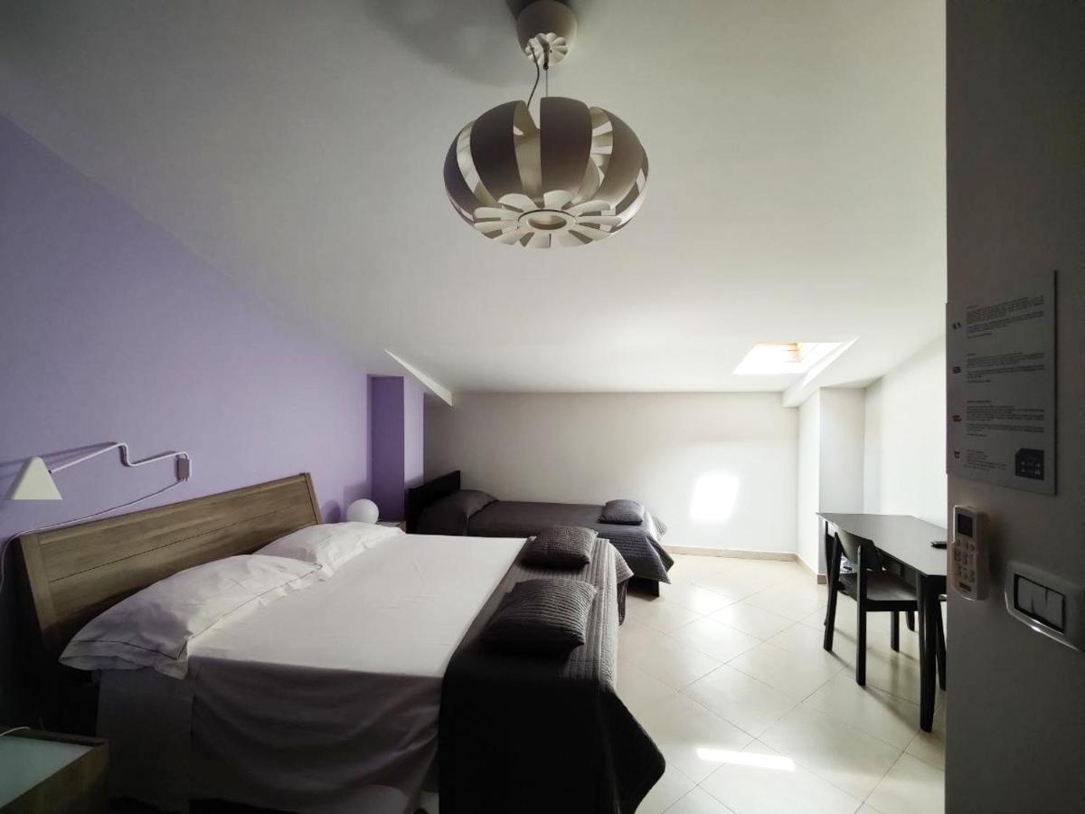 La Scivola Rooms Ачі-Кастелло Екстер'єр фото