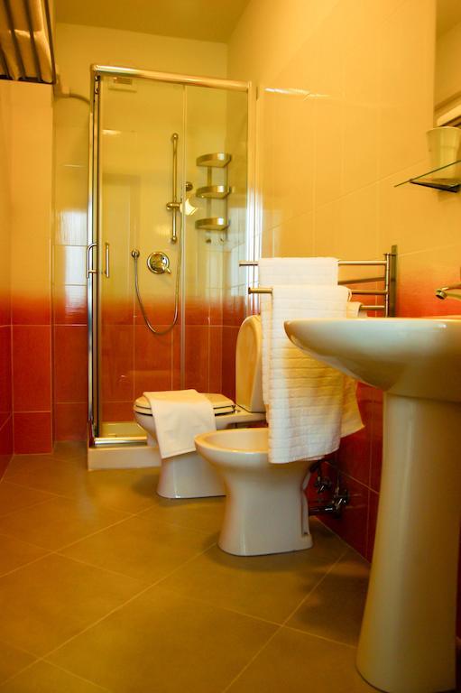 La Scivola Rooms Ачі-Кастелло Номер фото